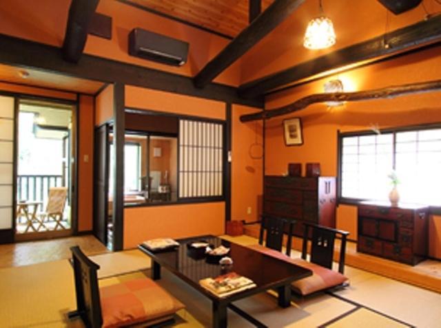 Hatago Higashiagatsuma Camera foto