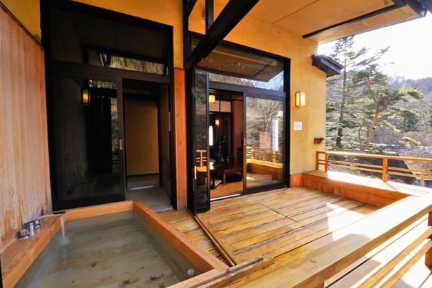 Hatago Higashiagatsuma Esterno foto
