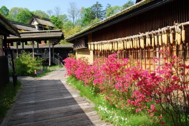 Hatago Higashiagatsuma Esterno foto