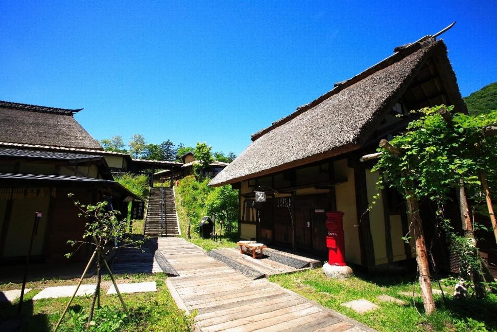 Hatago Higashiagatsuma Esterno foto
